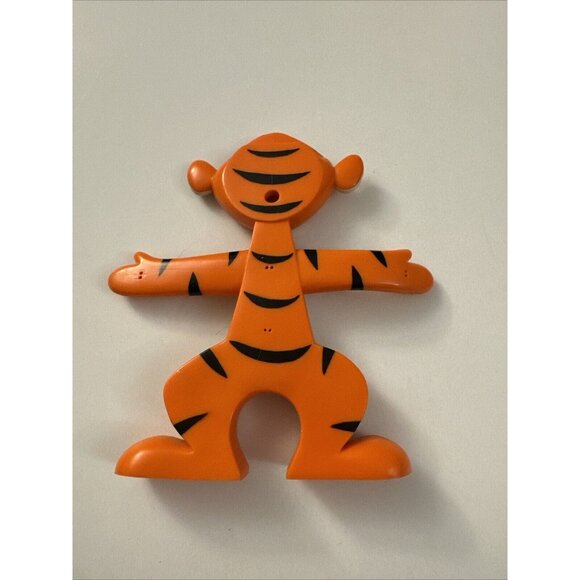 Disney Store Tigger Round Picture Frame Figure D4 - Picture 3 of 3